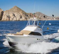 Blue-Star-–-32-Foot-Luhrs-4