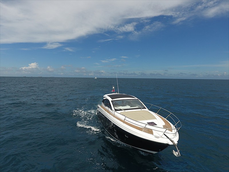 45ft Ghost Yacht